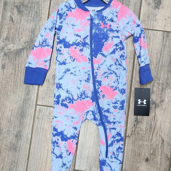 🆕️ Under Armour Coverall - Picture 3 of 9